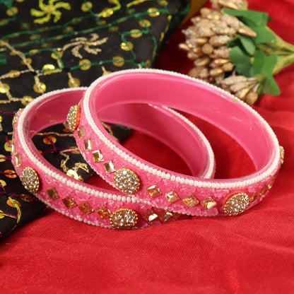 Gajri Floral Embossed Pattern with Square Stone Kada- Set of 2