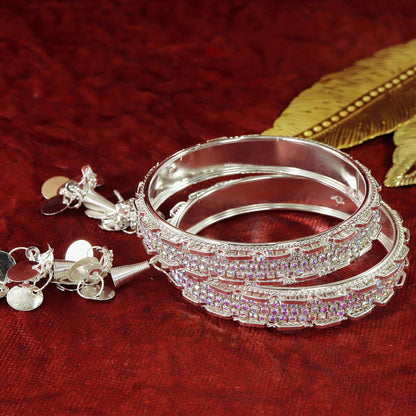 Elegant Silver Spark Latkan Kada