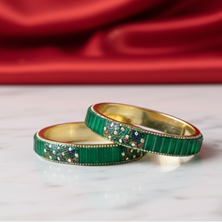 Luxury Look: The Green Metal  Flower Set – 2 Designer Kadas